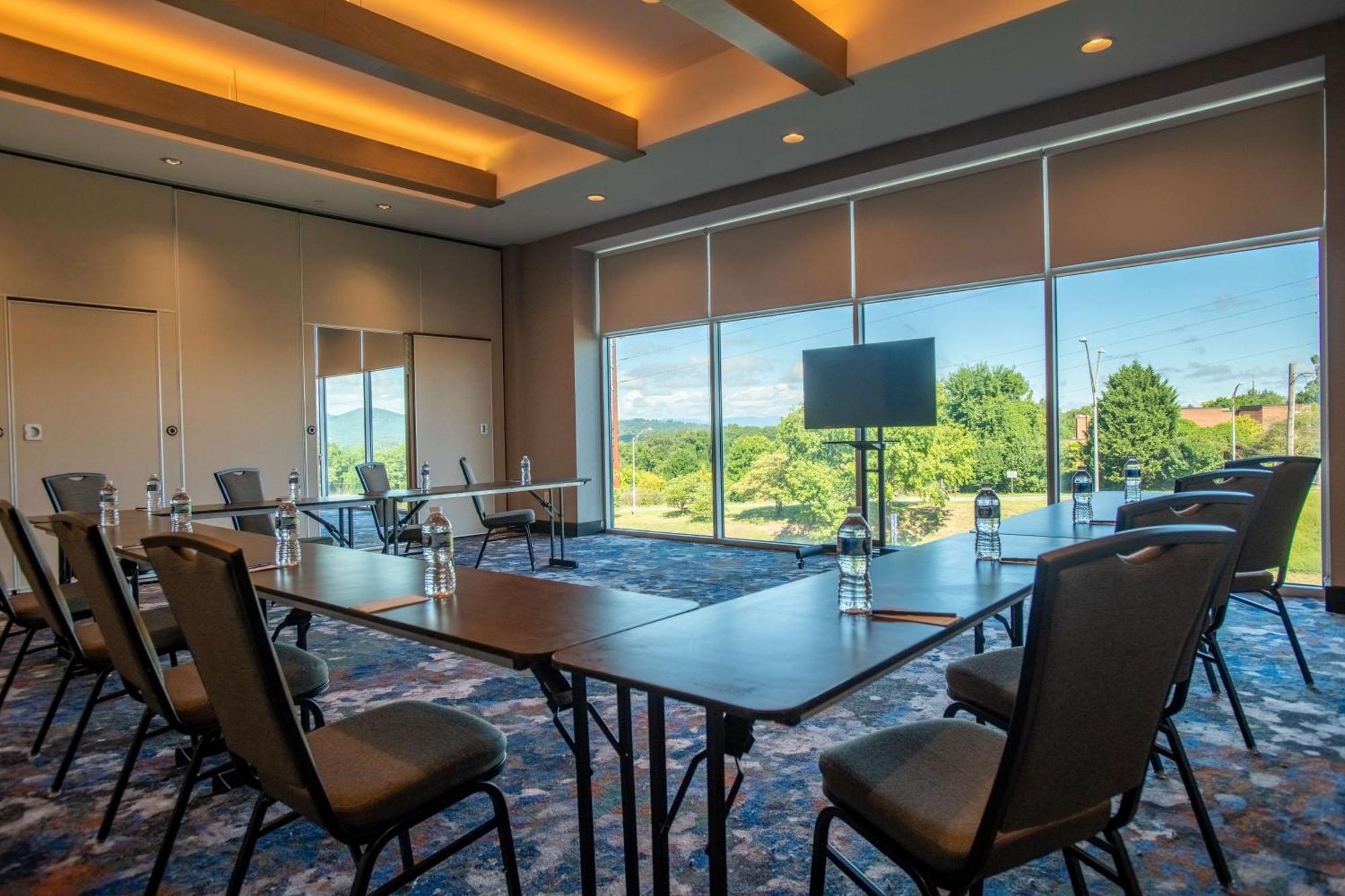 Doubletree By Hilton Asheville Downtown Dış mekan fotoğraf